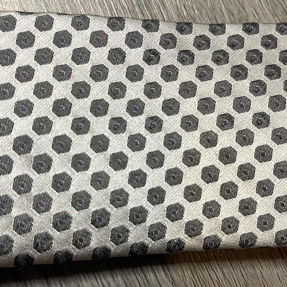 Men's Calvin Klein Tie - Picture 4 of 4